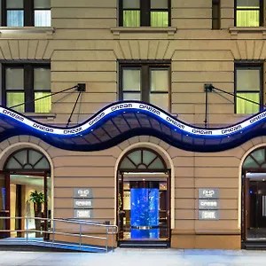 Dream Midtown, By Hyatt Отель