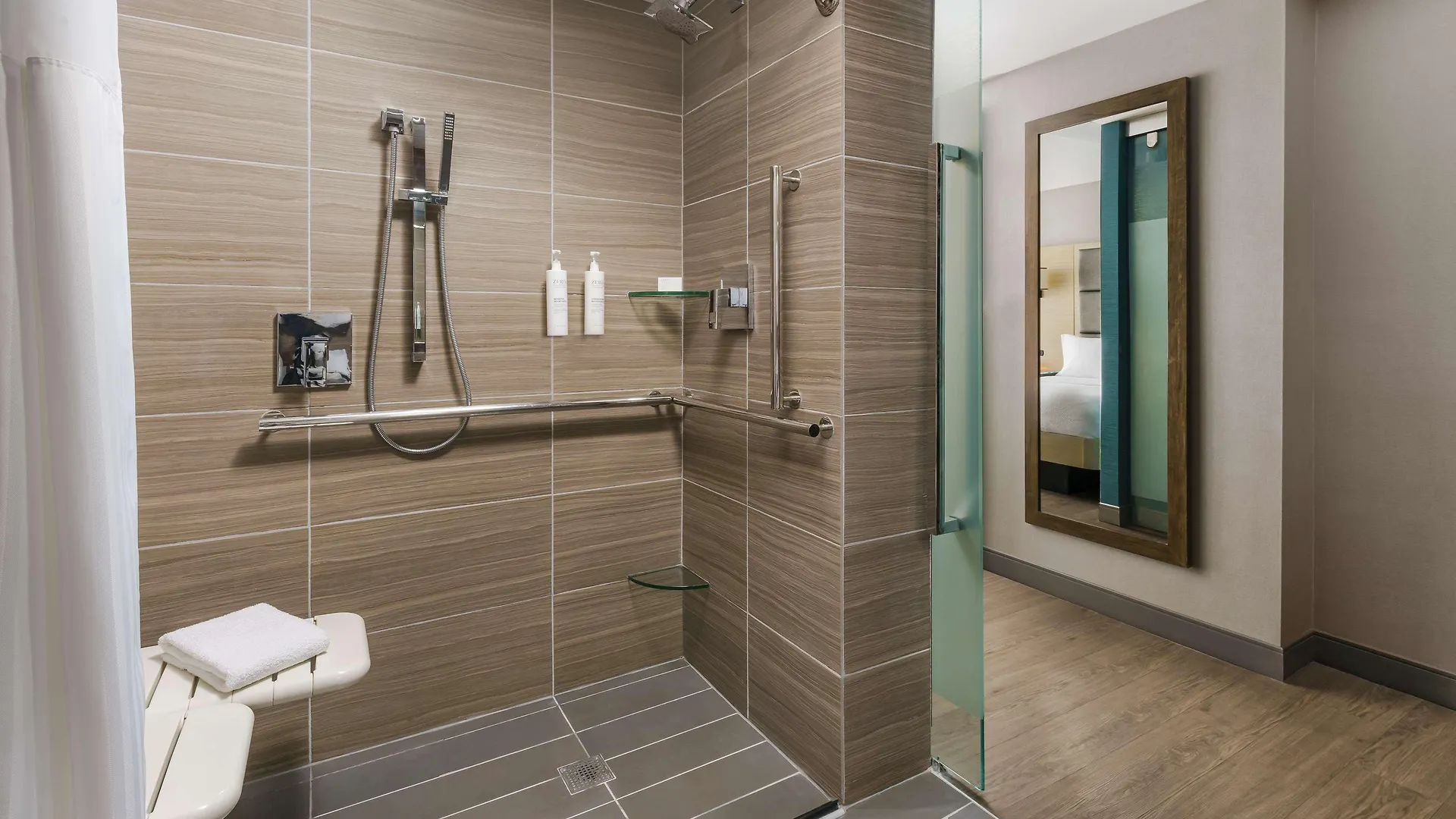 Hilton Garden Inn New York Times Square North 3*,  United States
